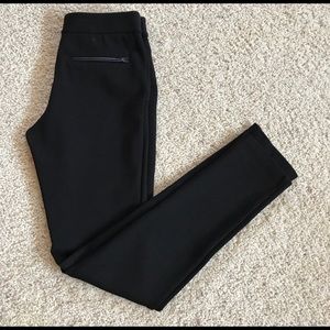 NWT, Antonio Melani Black Skinny Ponte Pants!